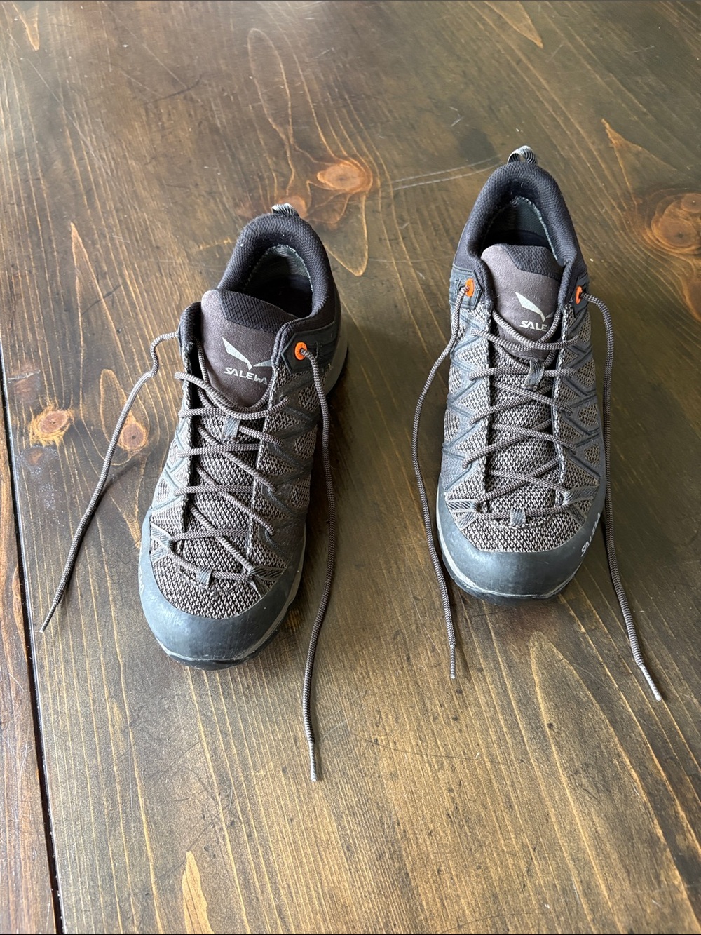 Salewa Men's Gray Hiking Sneakers - Lightweight Trail Performance